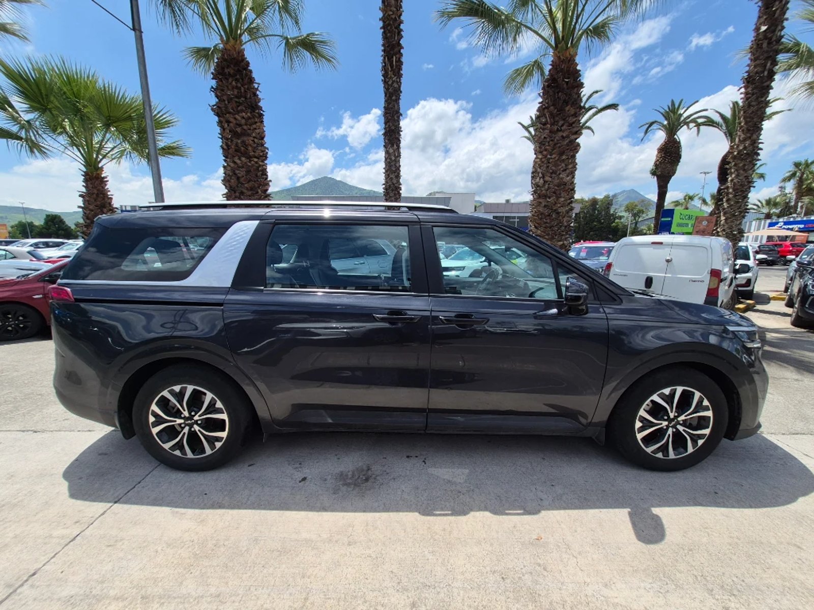Kia Carnival 2024 - Foto 4 de 20