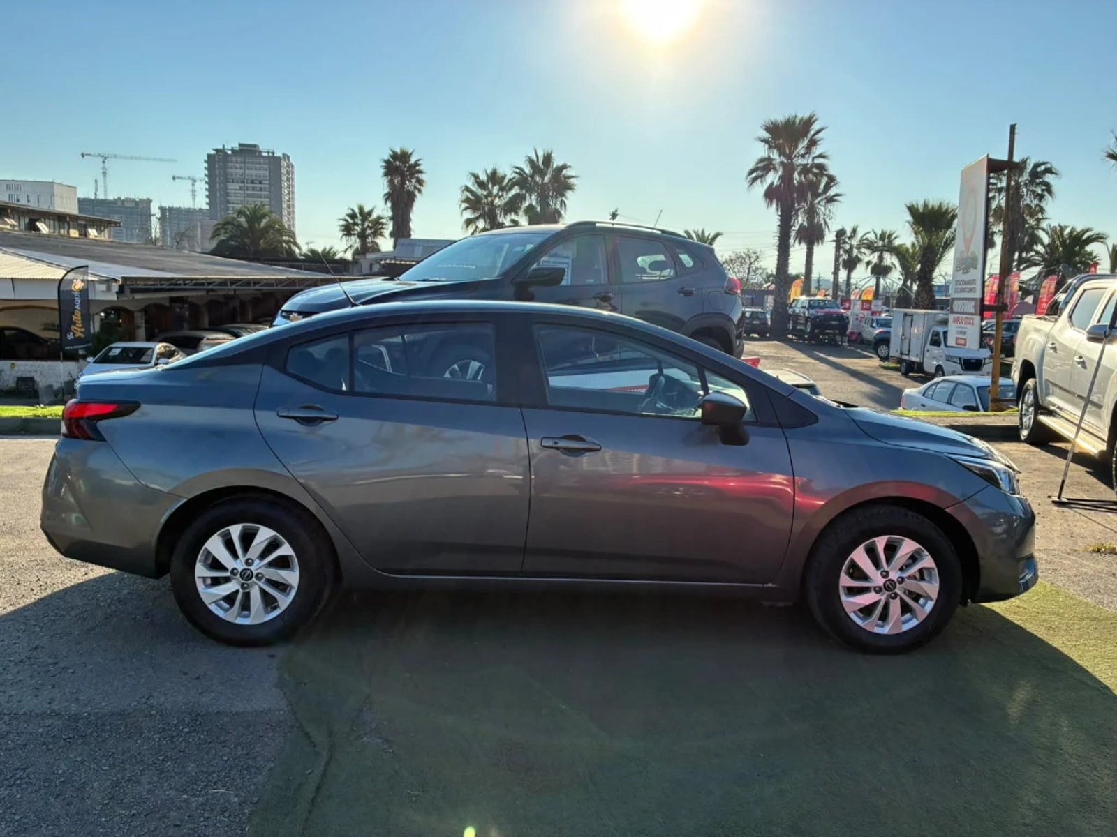 Nissan Versa 2025 - Imagen 4 de 20