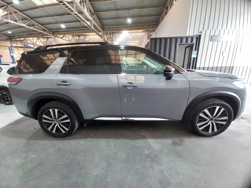 Nissan Pathfinder 2024 - Imagen 8 de 20