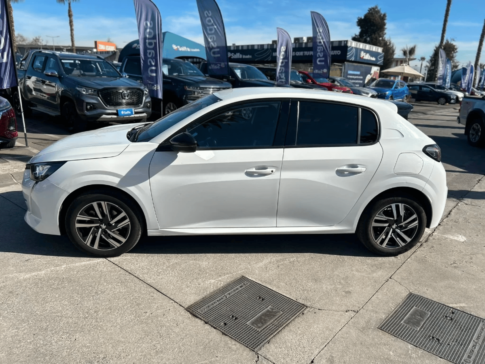 Peugeot 208 2024 - Imagen 8 de 20
