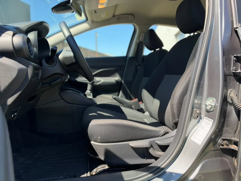 Nissan Versa 2025 - Imagen 10 de 20