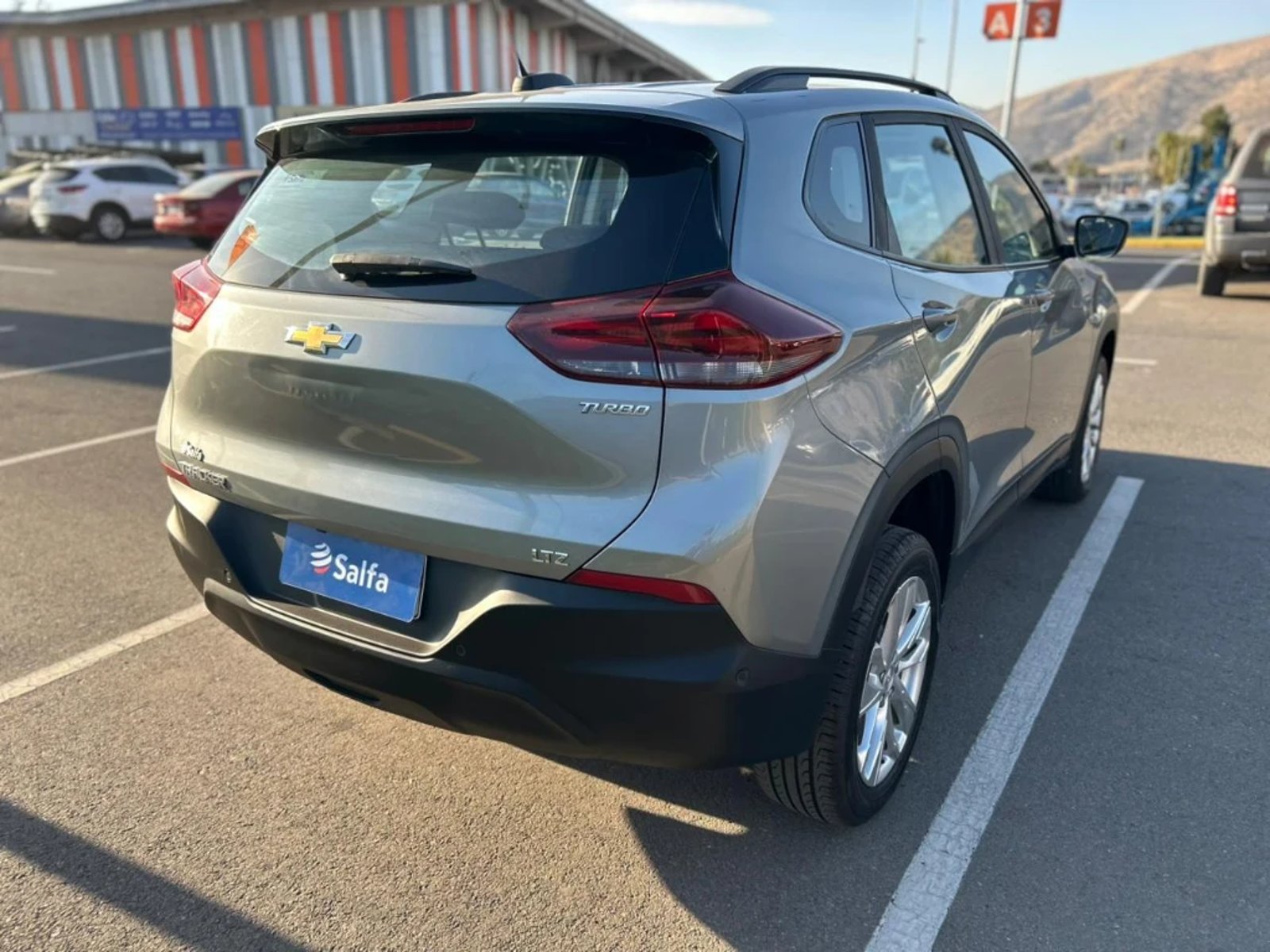 Chevrolet TRACKER 1.2T LTZ R 4X2 AT 5P 2025 - Imagen 6 de 17