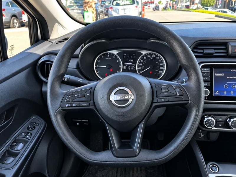 Nissan Versa 2025 - Imagen 15 de 20