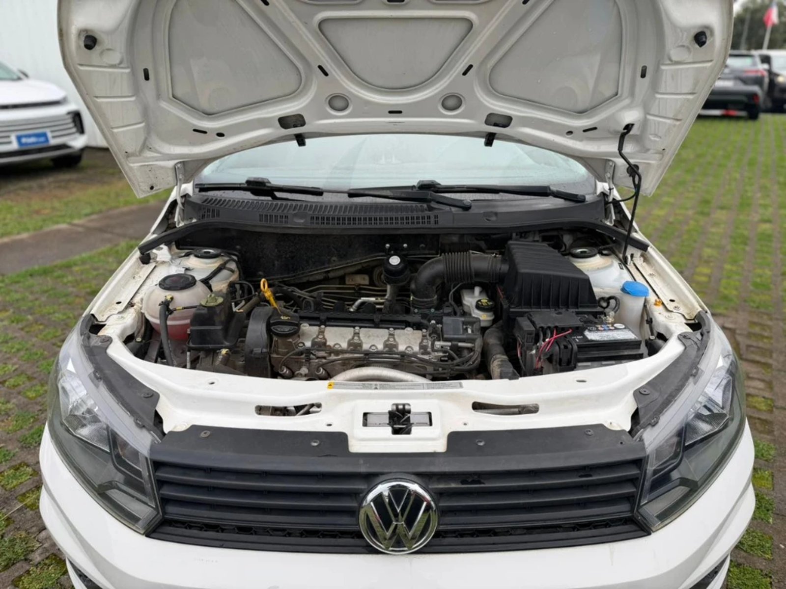 Volkswagen VOYAGE 1.6 COMFORTLINE 4X2 VOLANTE MULTIFUNCION AC 2AB MT 2021 - Imagen 10 de 20