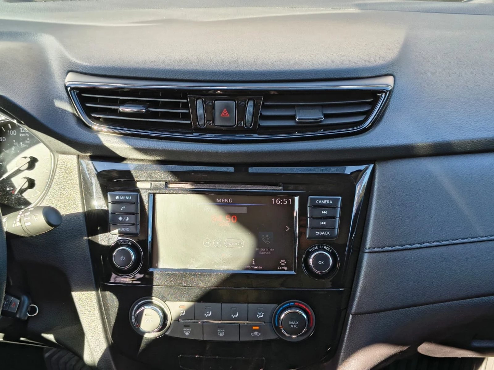 Nissan X-trail 2023 - Imagen 14 de 20