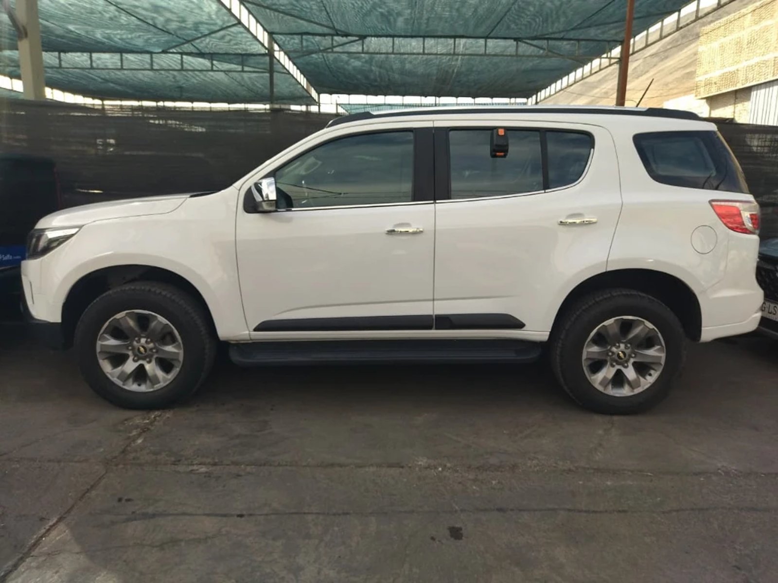 Chevrolet TRAILBLAZER 2.8 CTDI PREMIER 4X4 AT 5P 2022 - Imagen 8 de 20