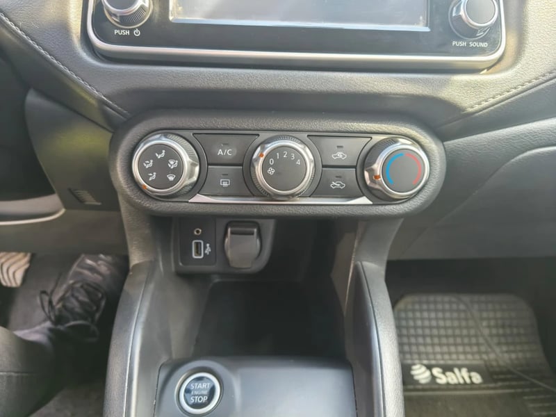 Nissan Versa 2025 - Imagen 15 de 20