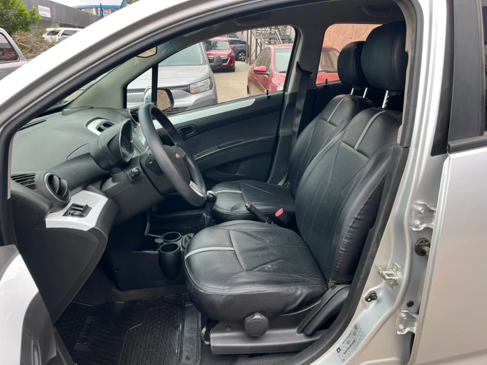 CHEVROLET SPARK 1.2 ACTIV 4X2 MT 5P 2021 - Imagen 17 de 20