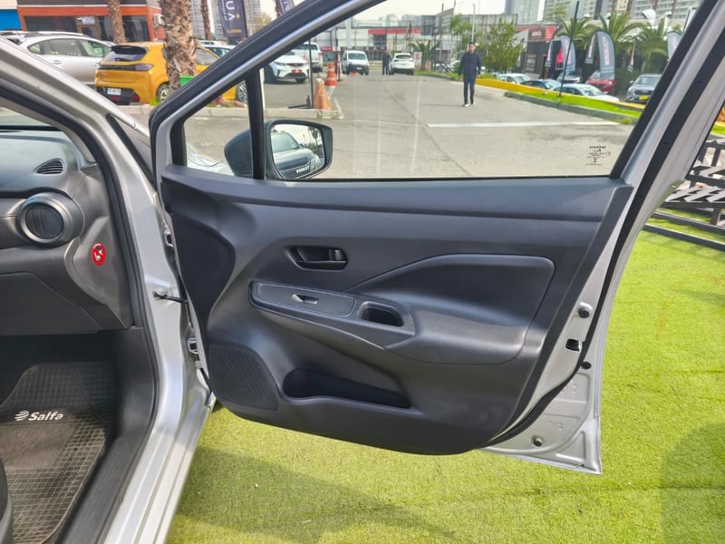 Nissan Versa 2025 - Imagen 20 de 20