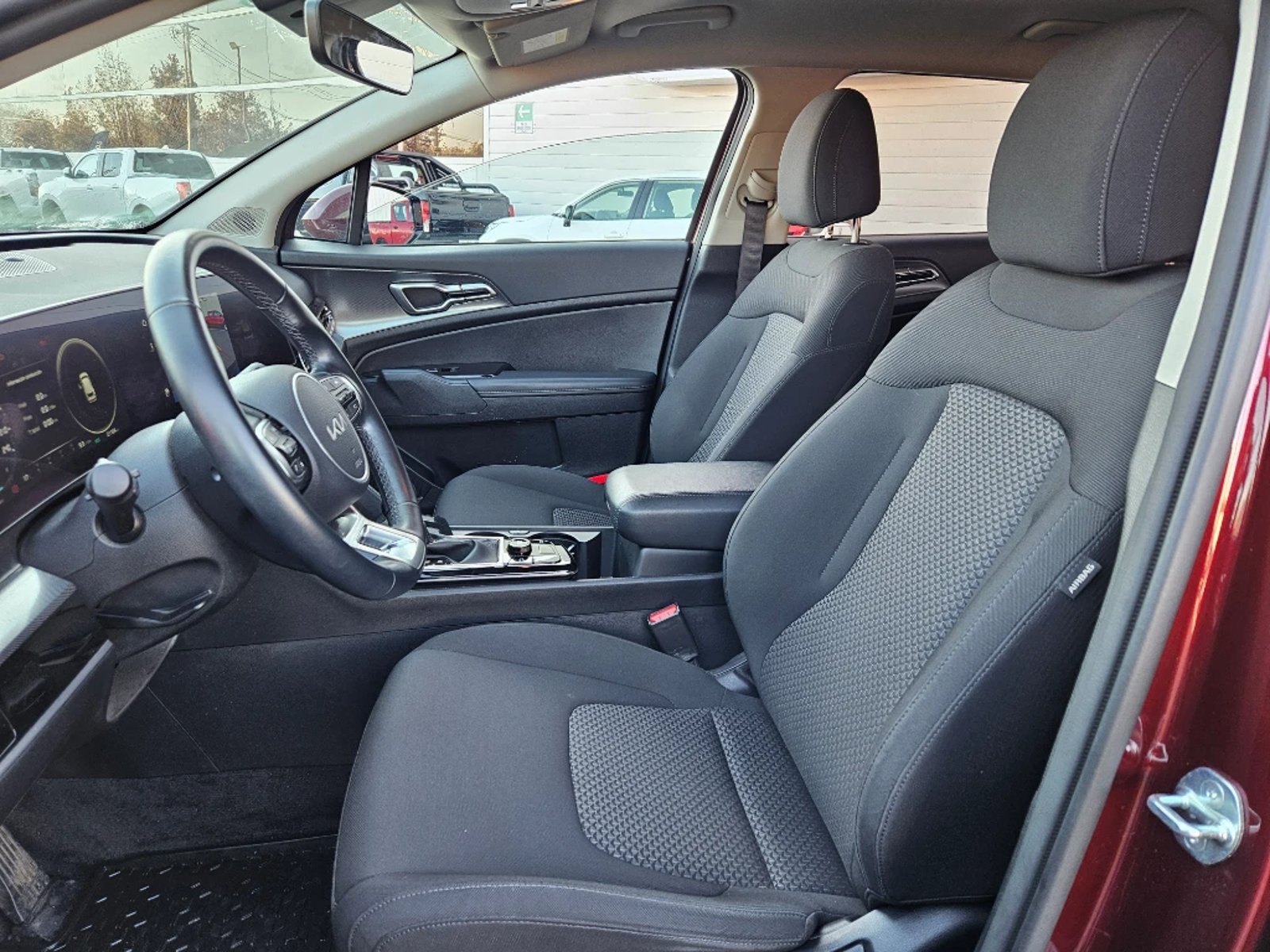 Kia SPORTAGE 2.0 EX BENC 2WD 6AT 5P 2024 - Imagen 17 de 20