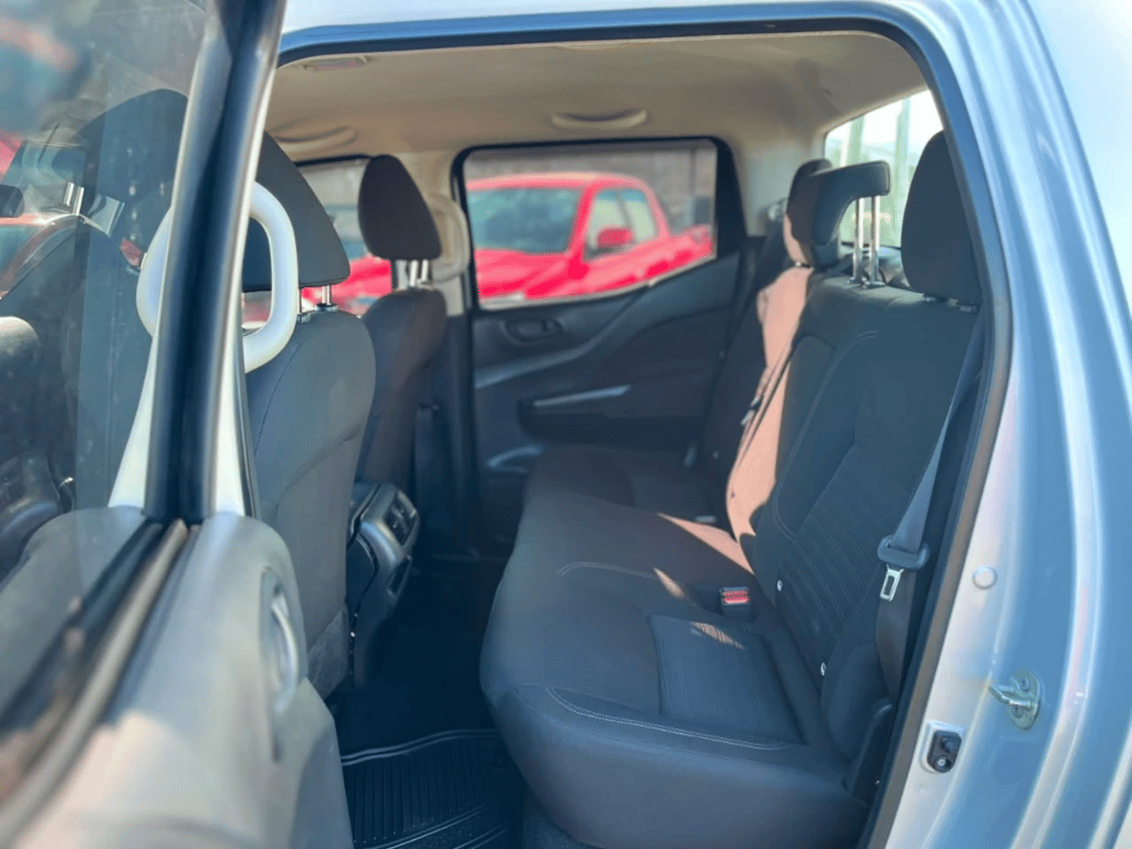 Nissan Navara 2023 - Imagen 13 de 20