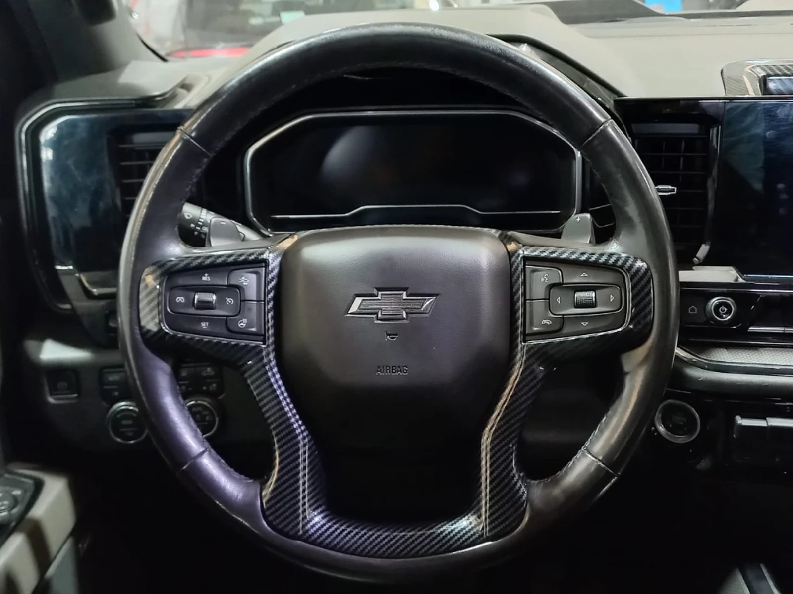 Chevrolet Silverado 2023 - Imagen 17 de 20
