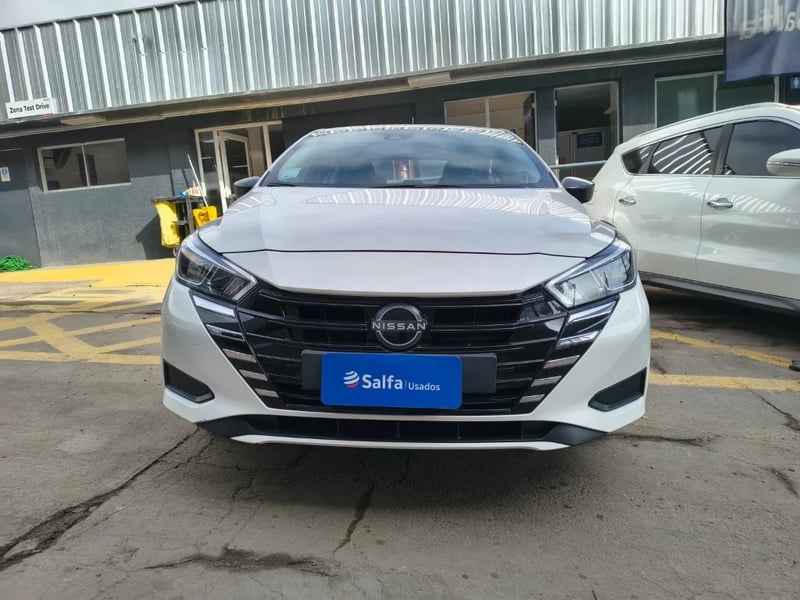 Nissan Versa 2025