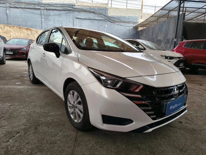 Nissan Versa 2025 - Imagen 3 de 20