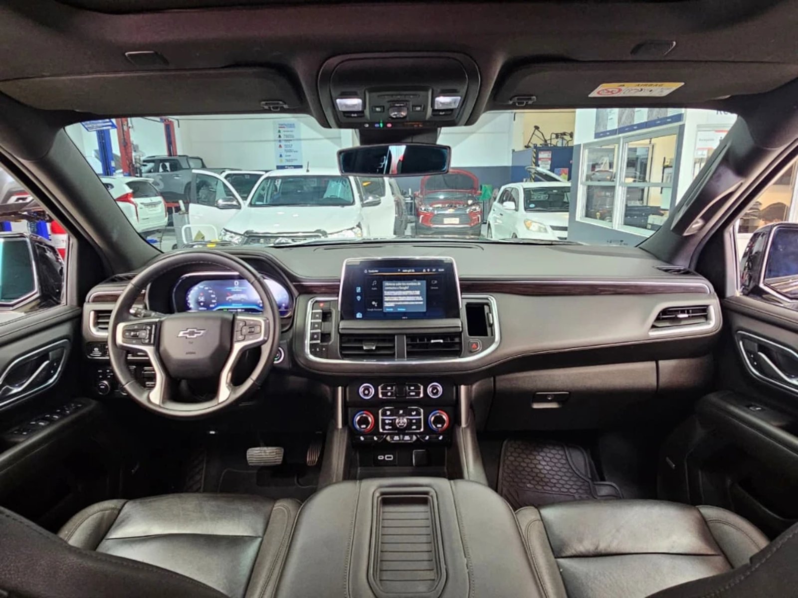 Chevrolet Tahoe 2025 - Imagen 15 de 20