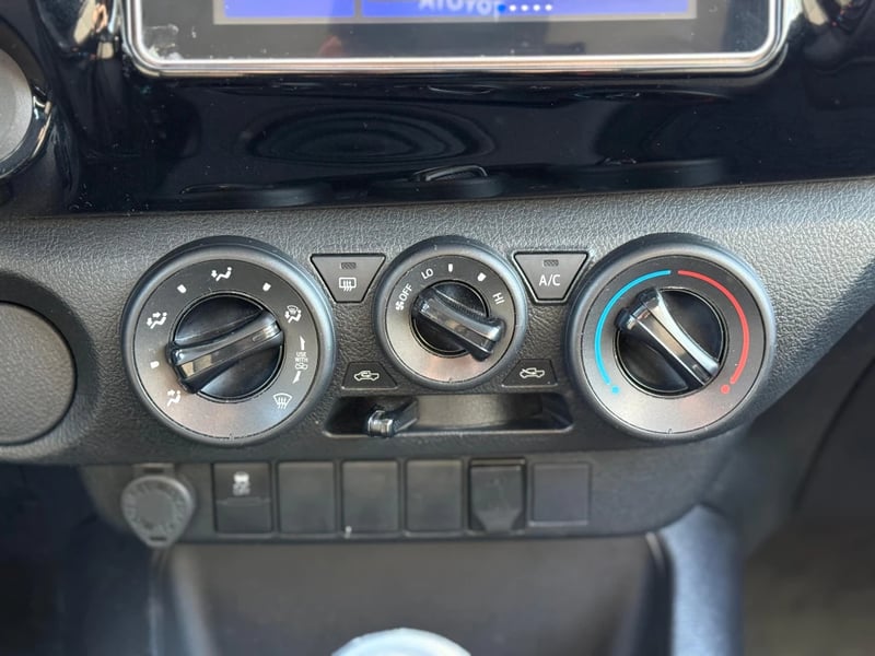 Toyota Hilux 2026 - Imagen 15 de 20