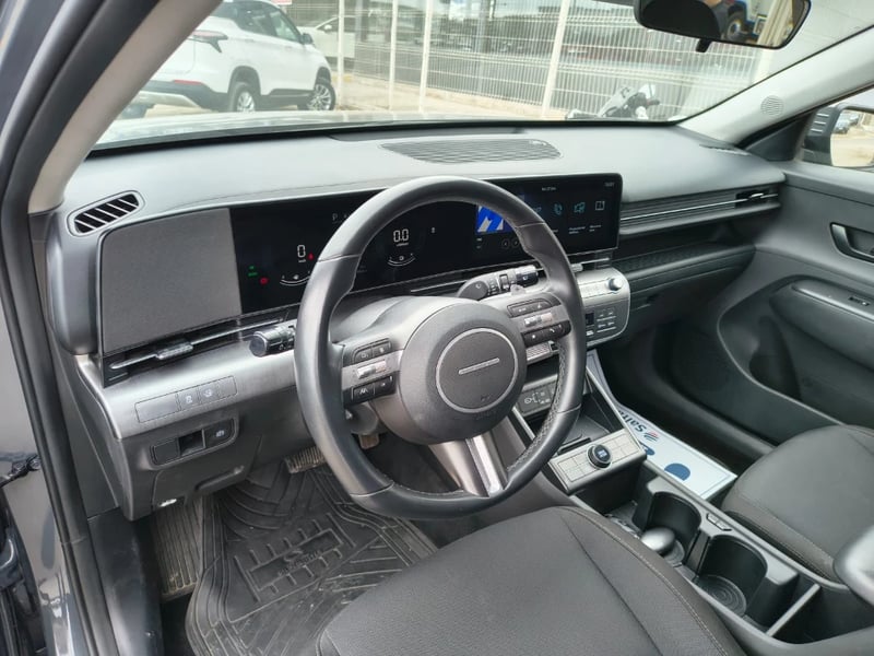 Hyundai Kona 2025 - Imagen 13 de 20