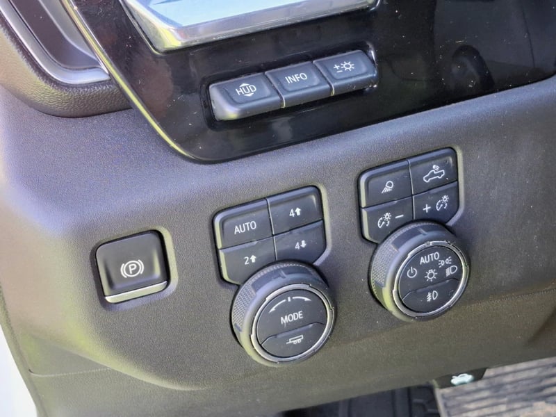 Chevrolet Silverado 2025 - Imagen 11 de 20