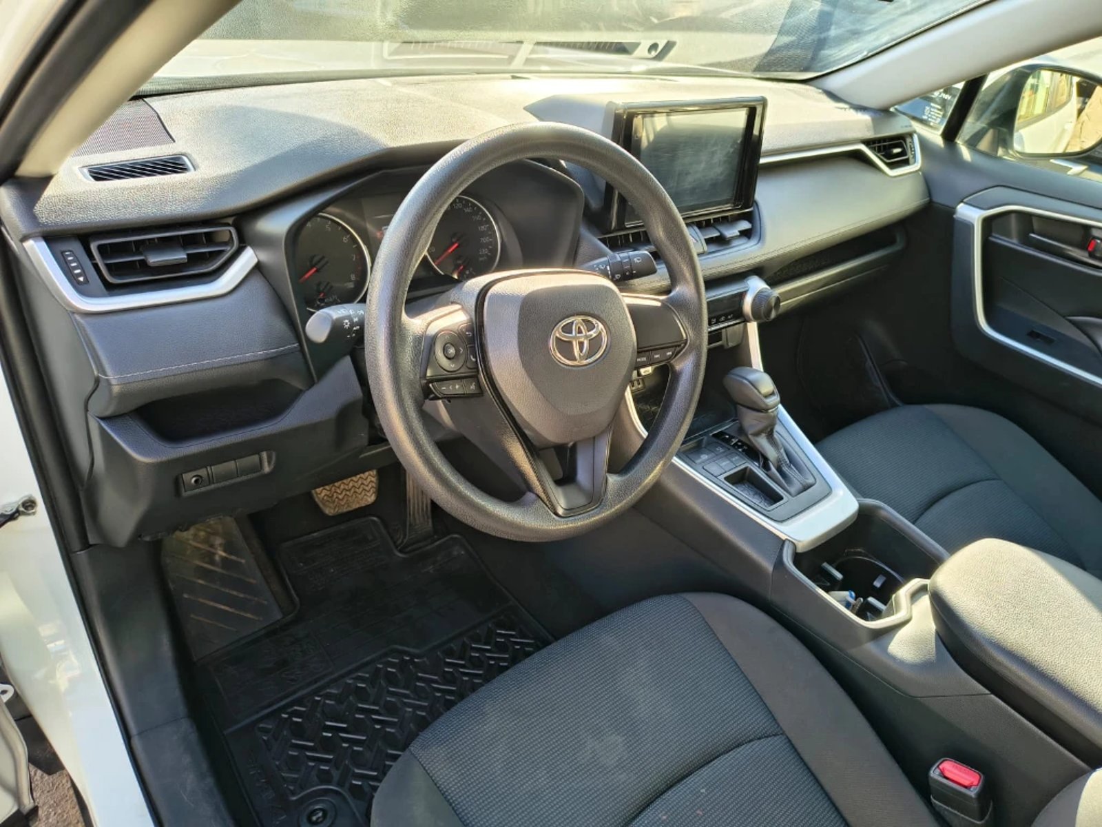 Toyota Rav4 2025 - Imagen 19 de 20