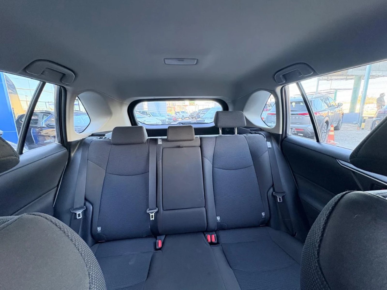 Toyota Rav4 2025 - Imagen 17 de 20