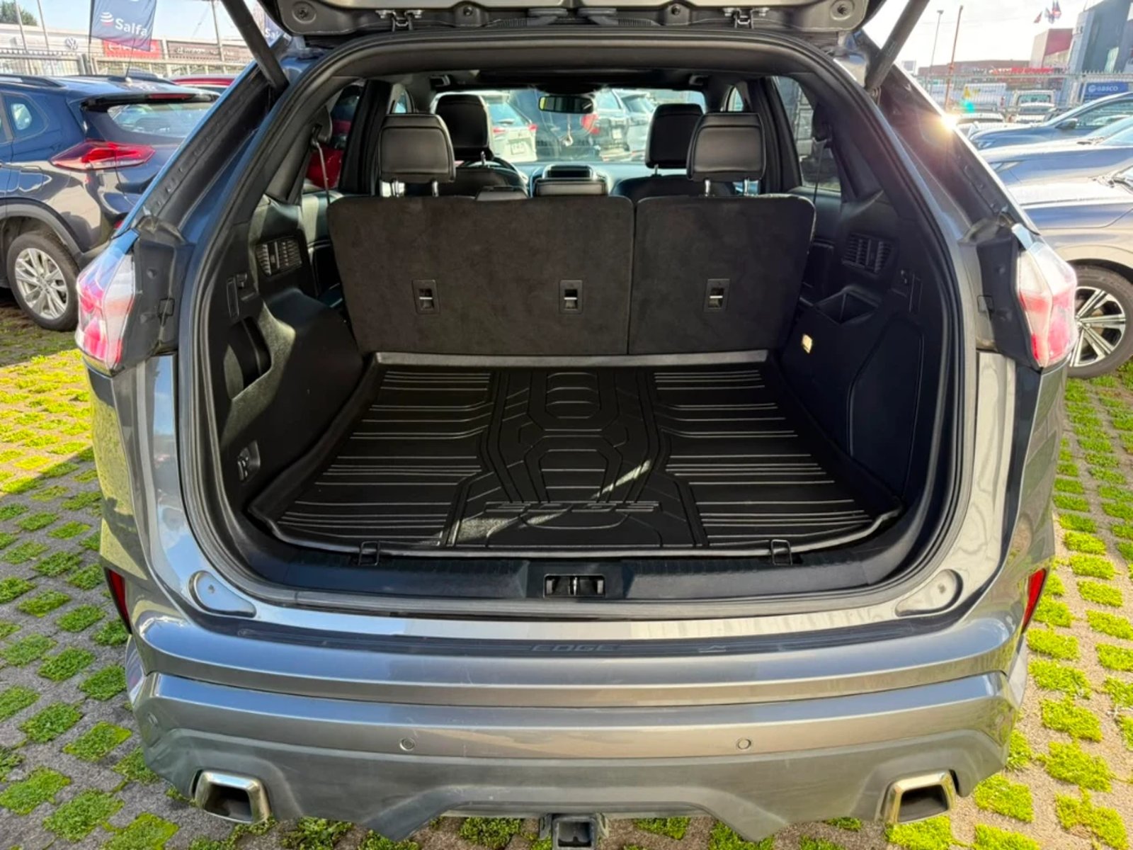 Ford Edge 2024 - Imagen 9 de 20