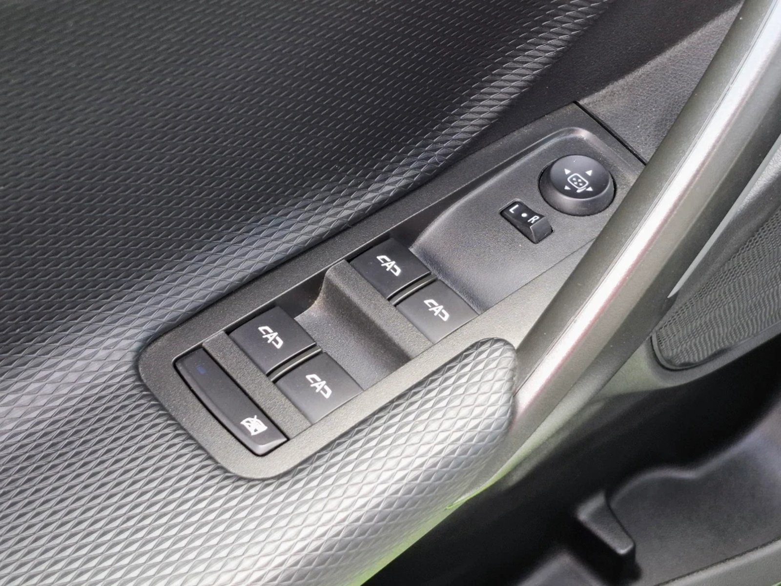 Chevrolet Tracker 2025 - Imagen 12 de 20
