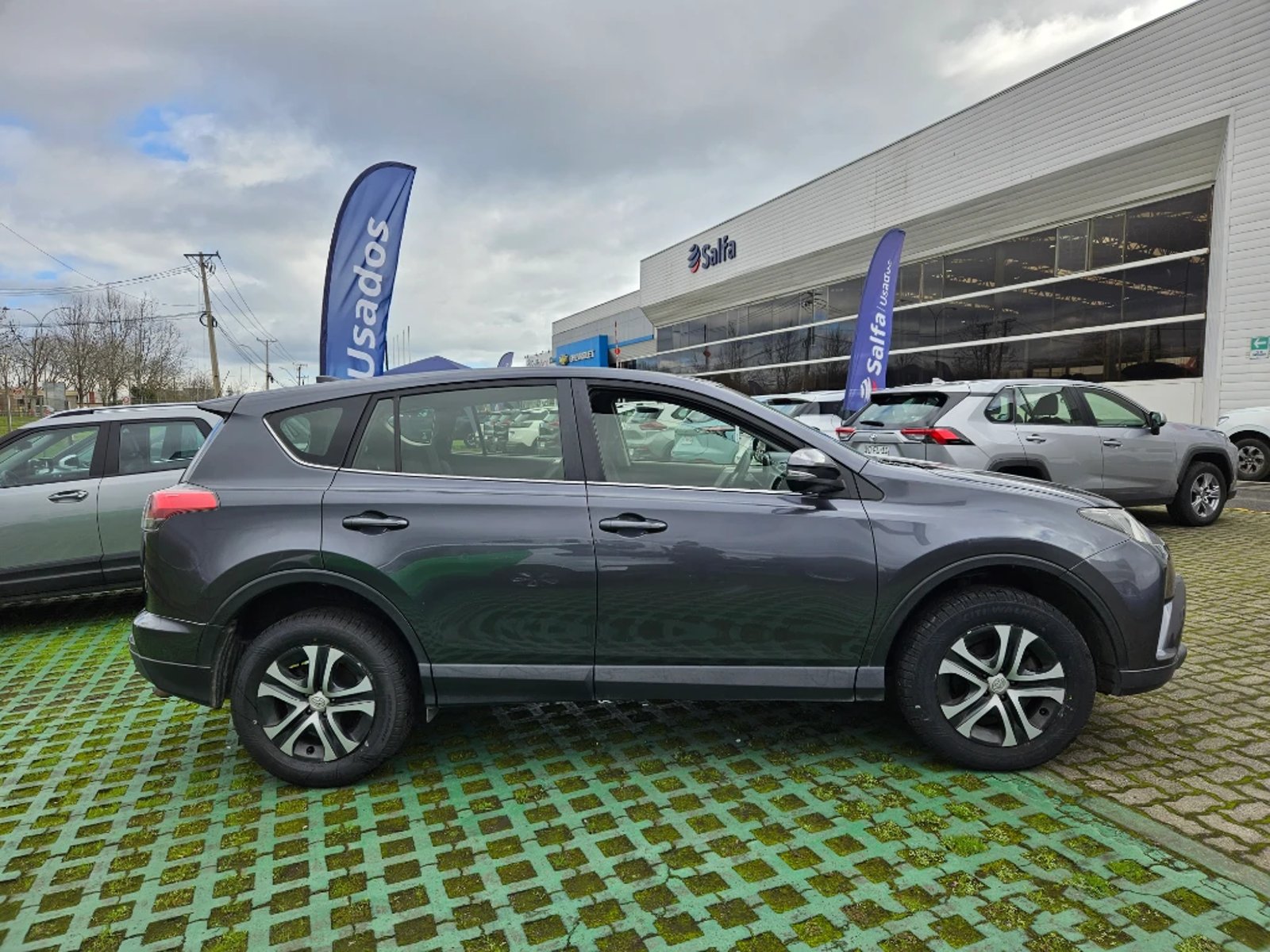 Toyota Rav4 2019 - Foto 4 de 20