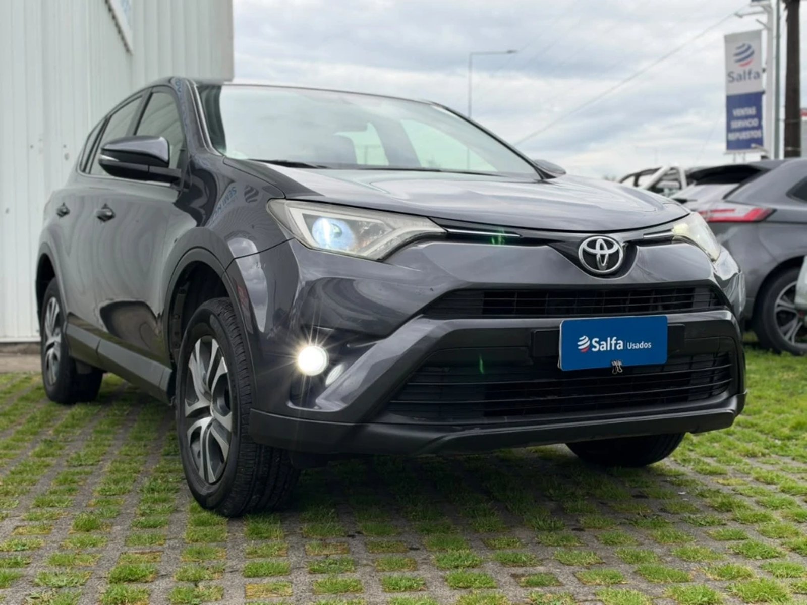 Toyota Rav4 2017 - Foto 3 de 20