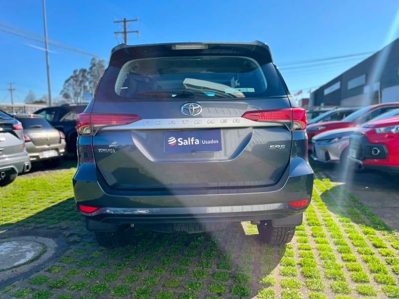 Toyota Fortuner 2024 - Imagen 6 de 20