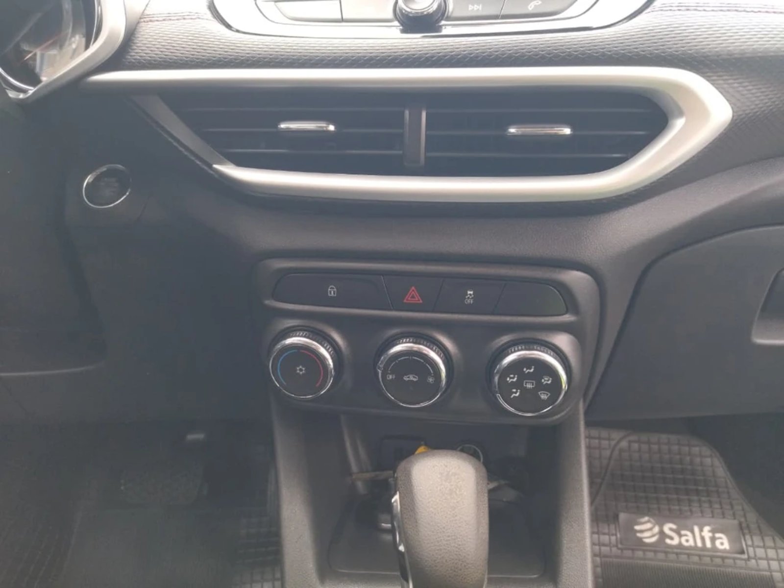CHEVROLET TRACKER 1.2T RS R 4X2 AT 5P 2024 - Imagen 13 de 20