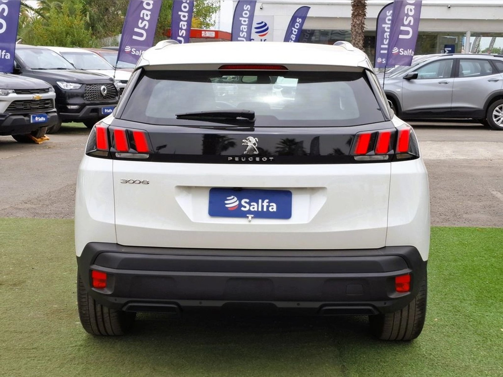 Peugeot 3008 1.5 ACTIVE PACK BLUEHDI 130 4X2 MT6 5P 2023 - Imagen 6 de 20