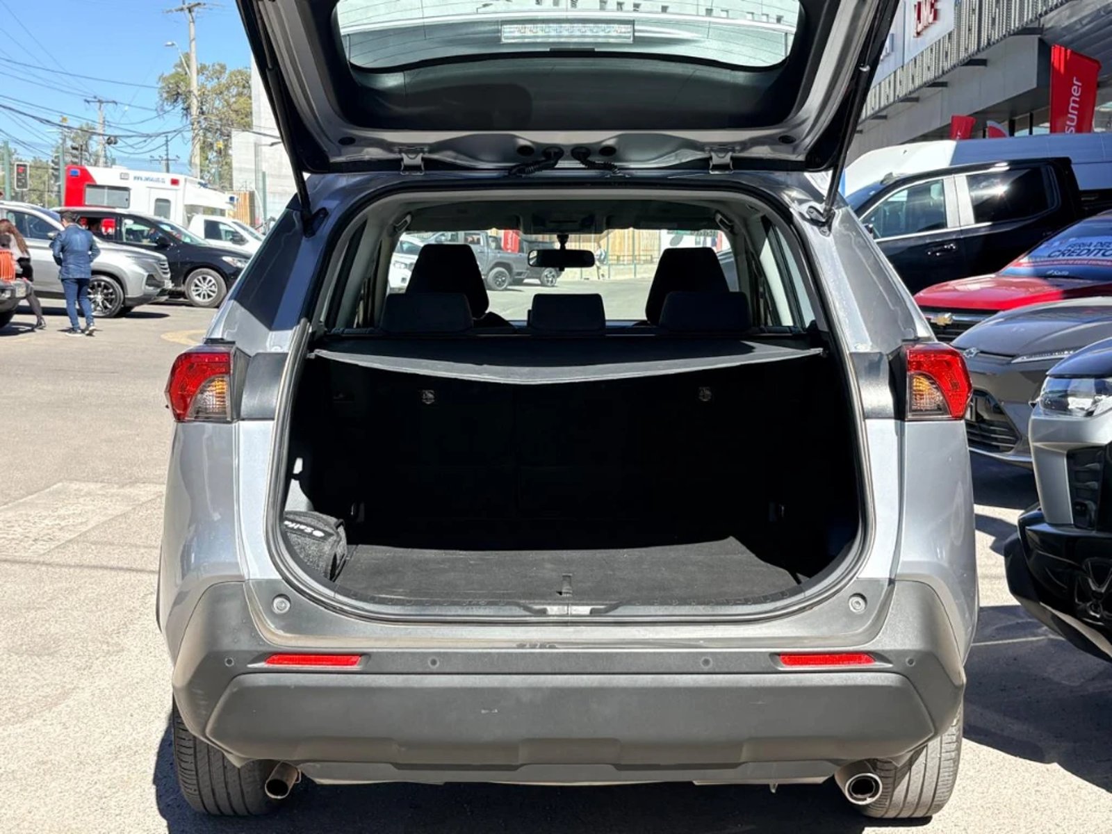 Toyota Rav4 2023 - Imagen 13 de 20