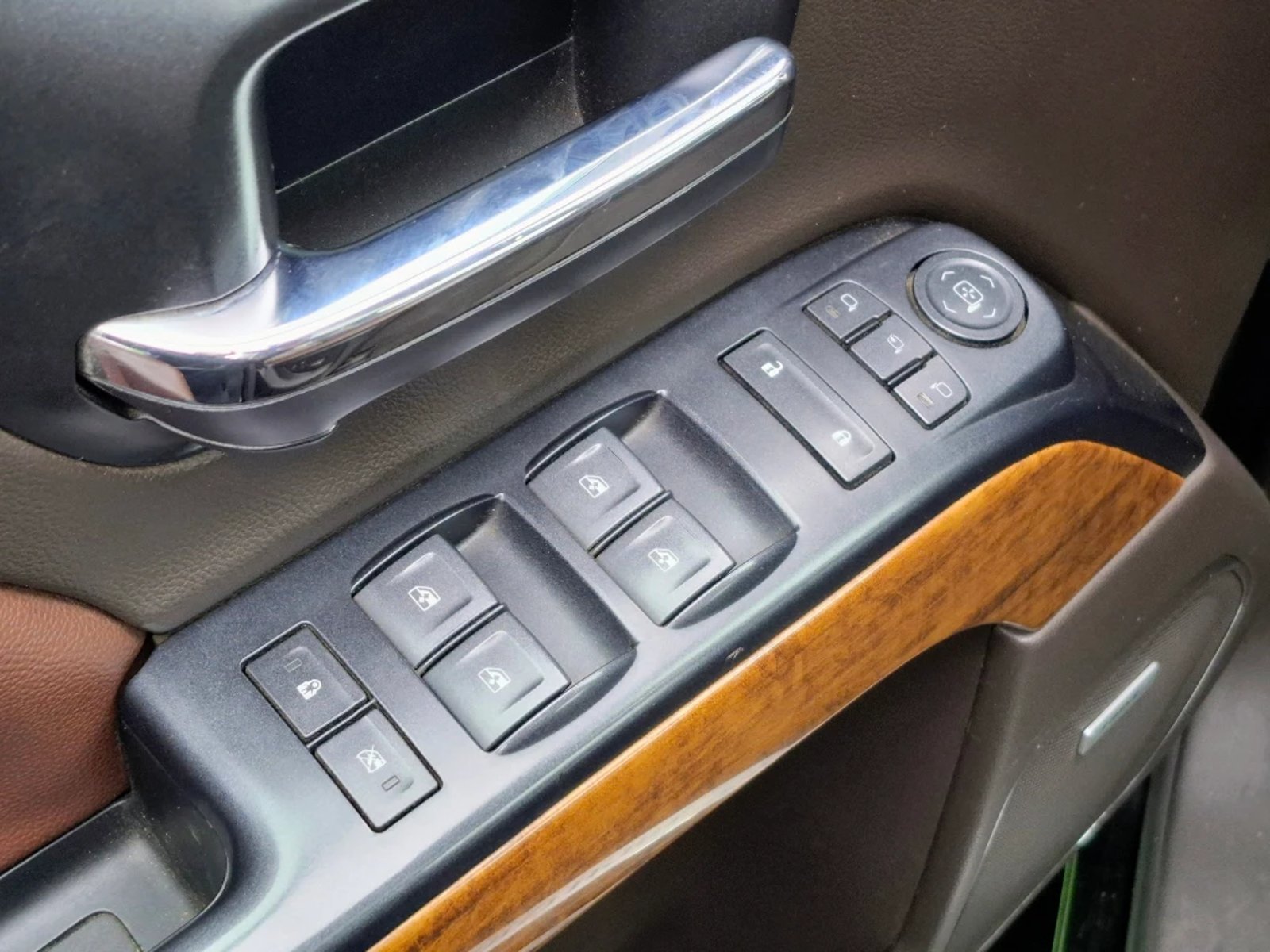 Chevrolet Silverado 2018 - Imagen 12 de 20