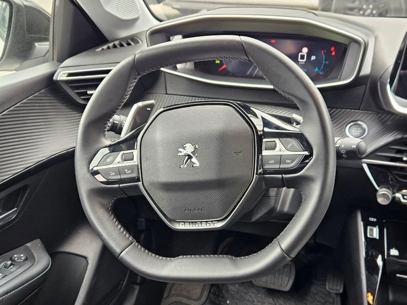 Peugeot 208 2024 - Imagen 13 de 20