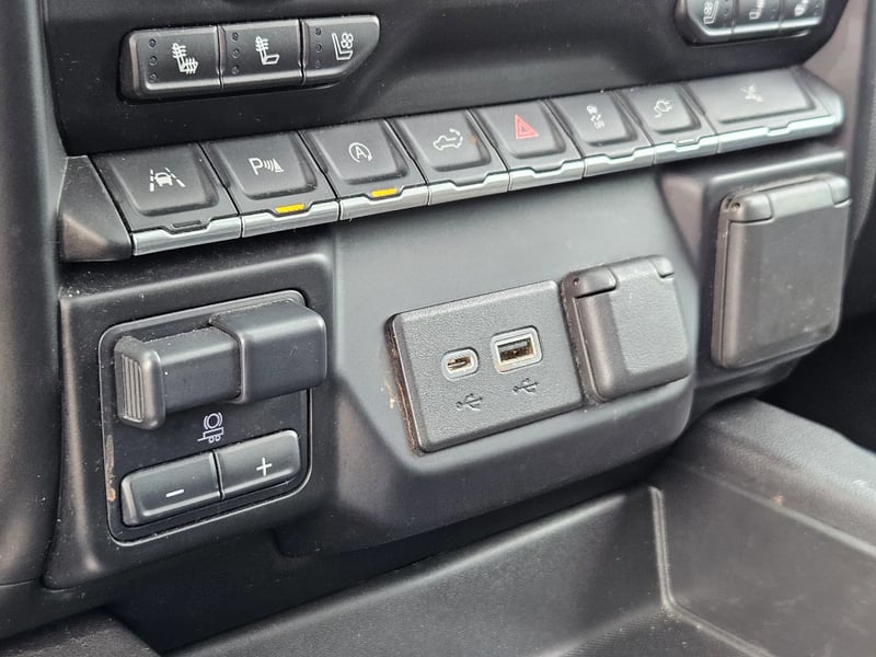 Chevrolet Silverado 2022 - Imagen 19 de 20