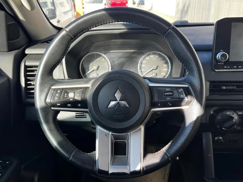Mitsubishi L200 2024 - Imagen 14 de 20