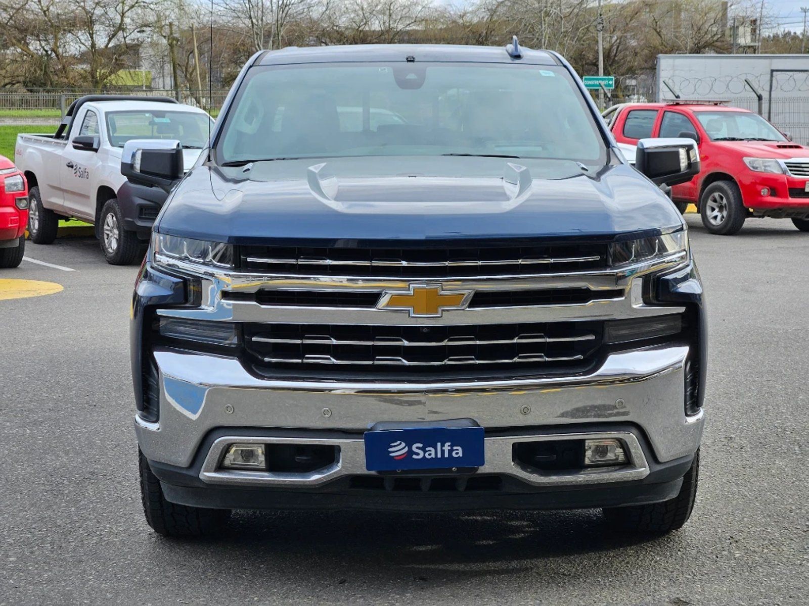 Chevrolet Silverado 2022 - Foto 2 de 20