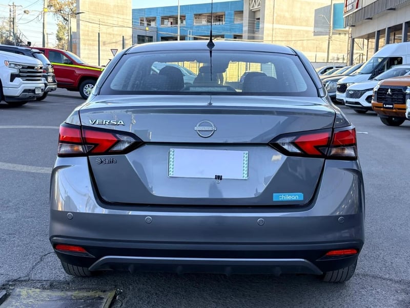 Nissan Versa 2025 - Imagen 6 de 20