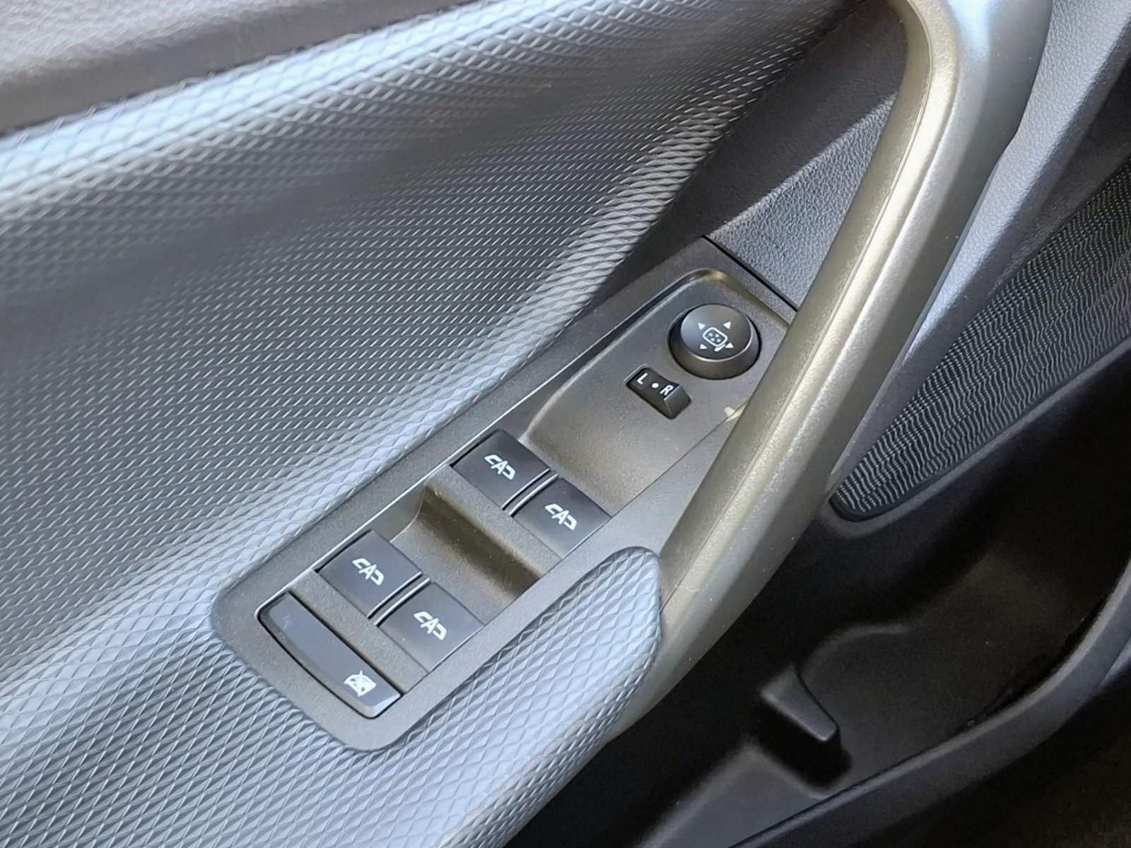 Chevrolet Tracker 2025 - Imagen 12 de 20