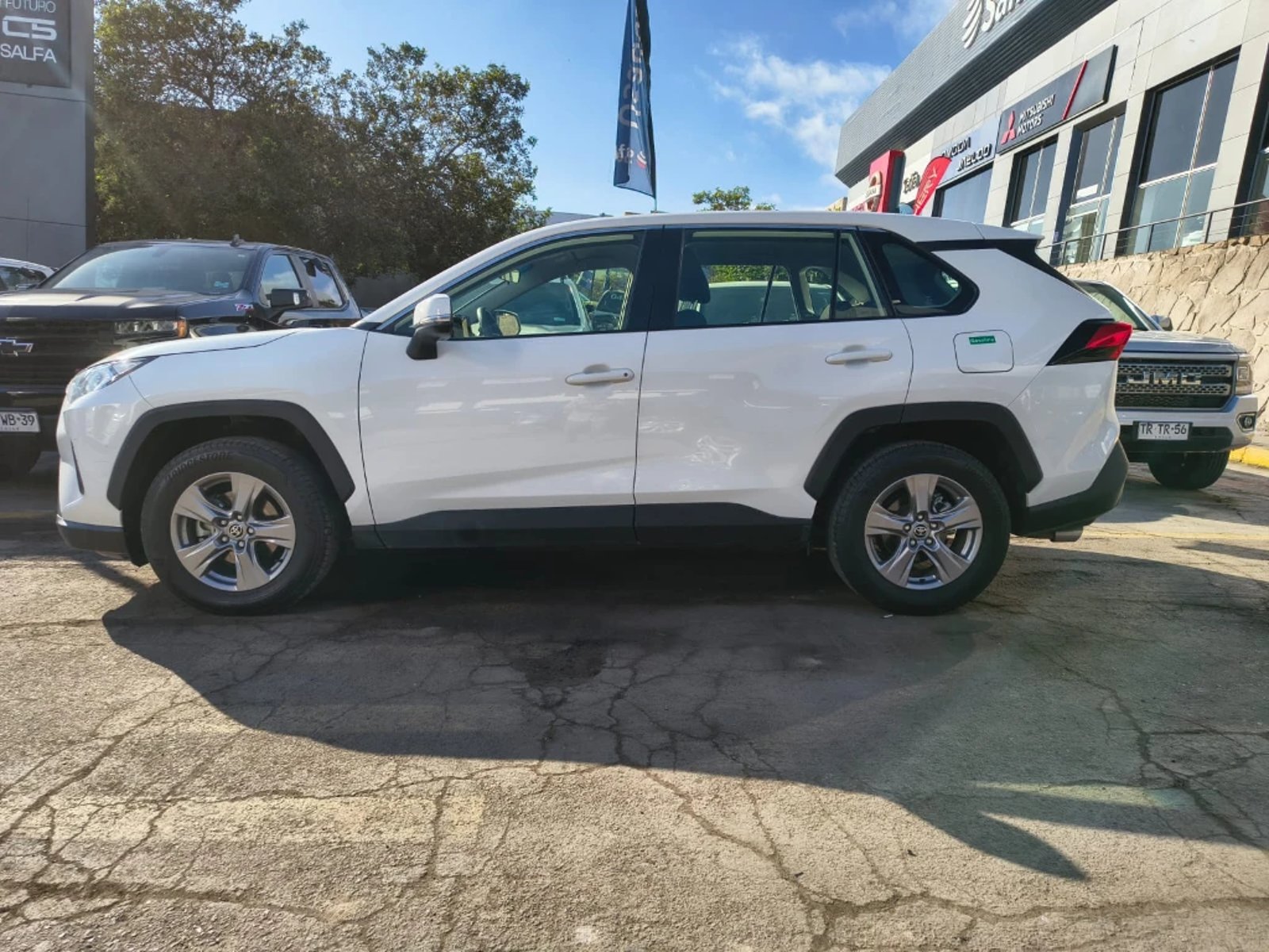 Toyota Rav4 2025 - Foto 4 de 20