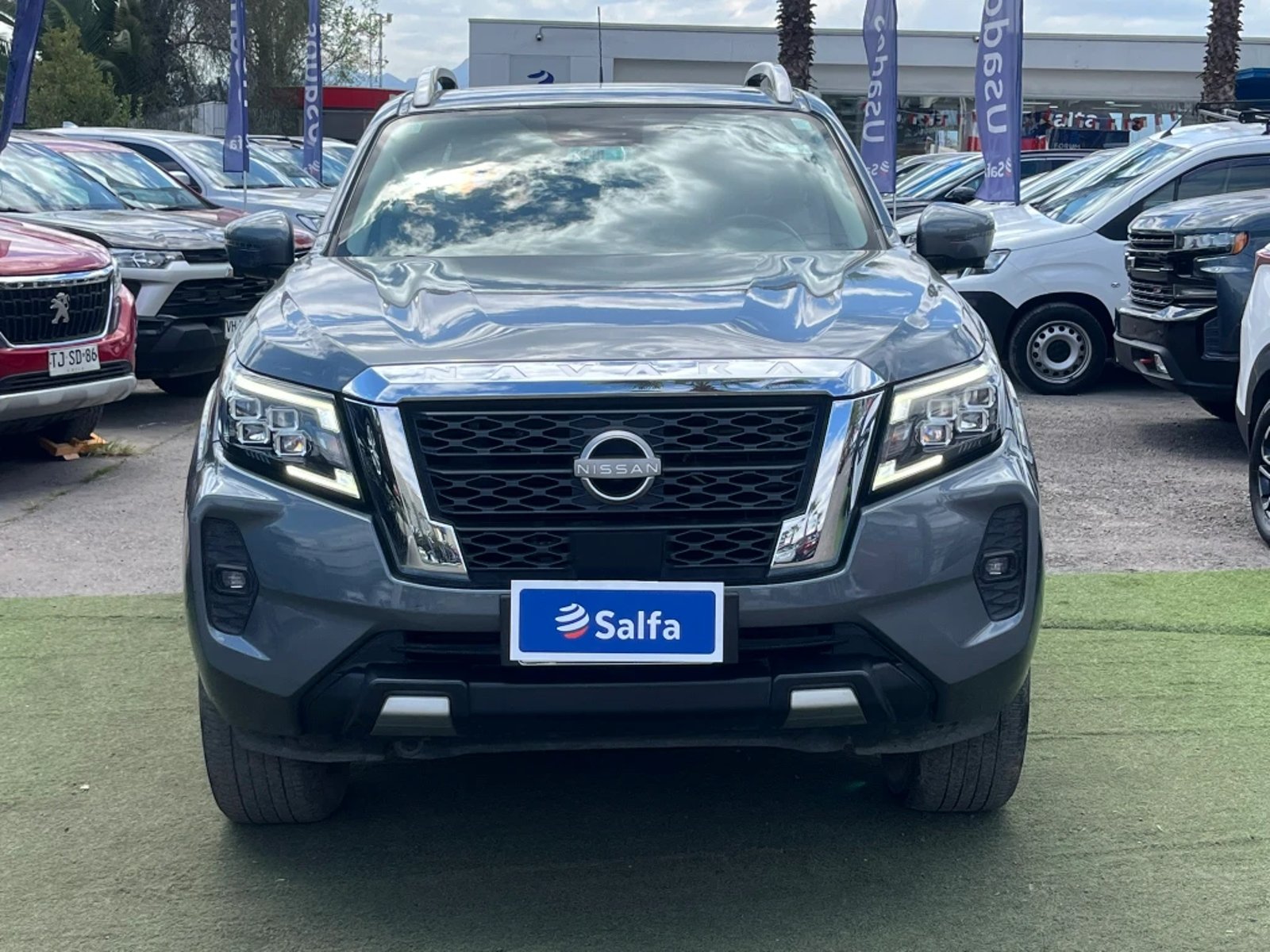 Nissan Navara 2023 - Foto 2 de 20