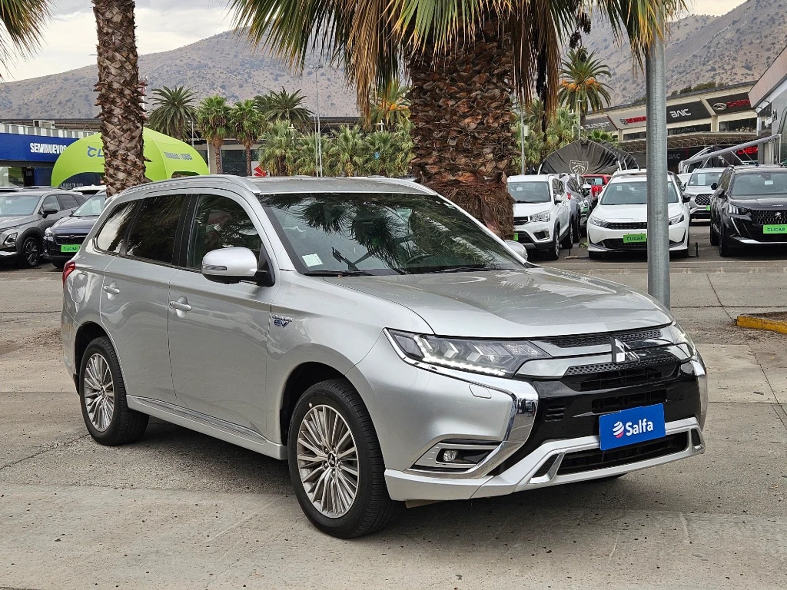 Mitsubishi Outlander 2020 - Foto 3 de 20