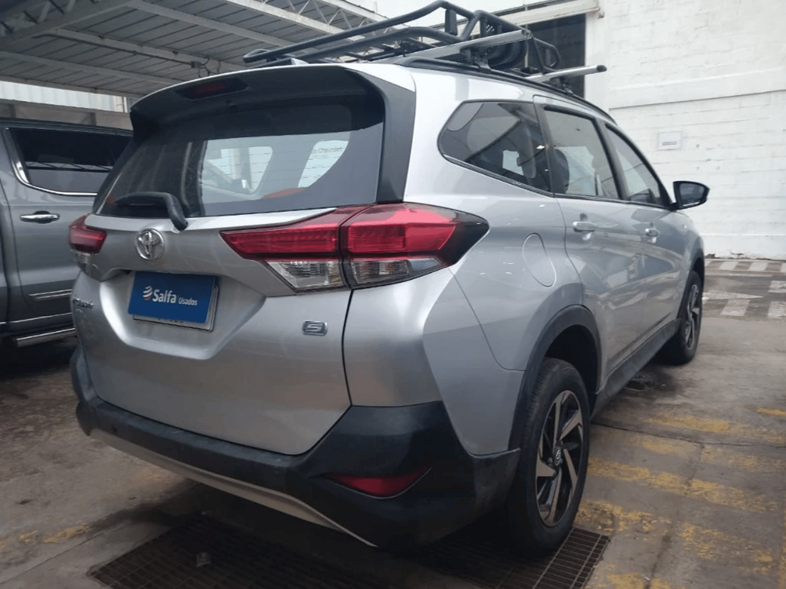 Toyota Rush 2023 - Foto 5 de 20