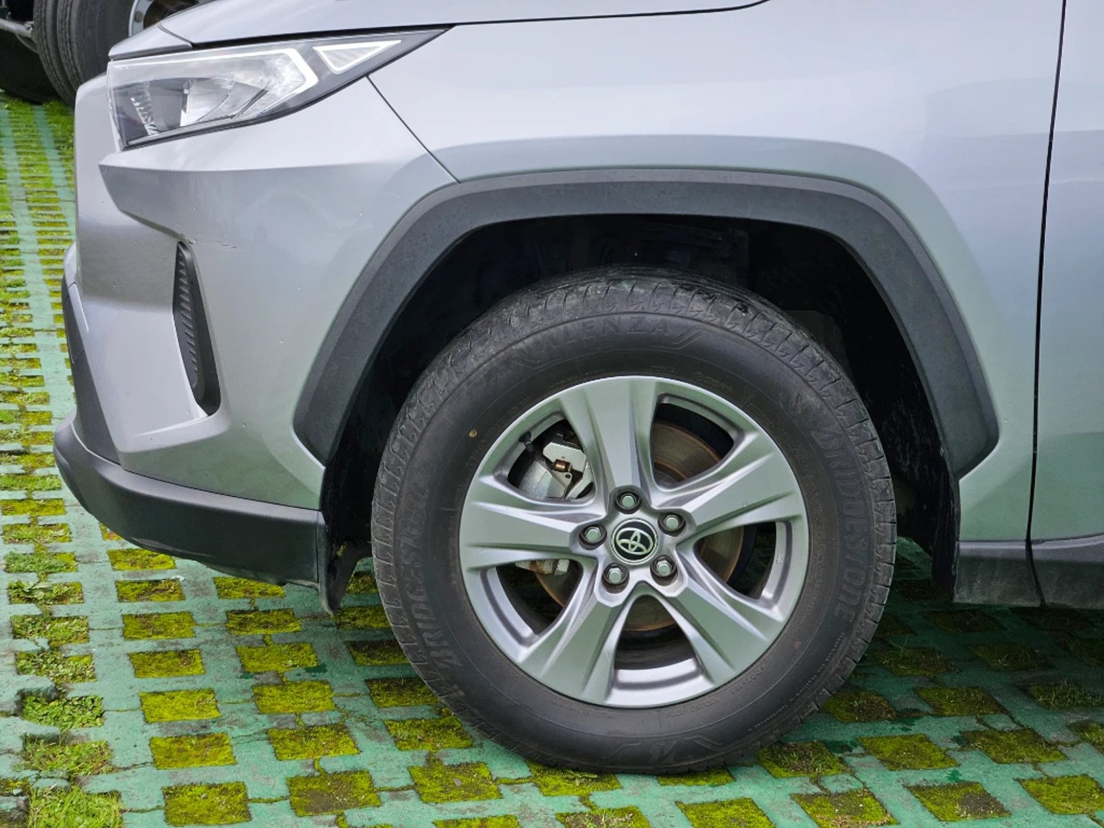 Toyota Rav4 2025 - Imagen 9 de 20