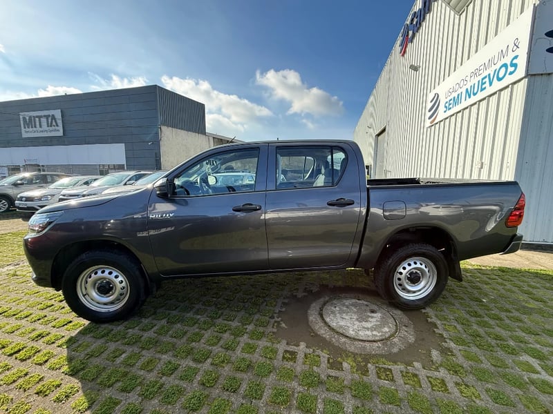 Toyota Hilux 2026 - Imagen 8 de 20