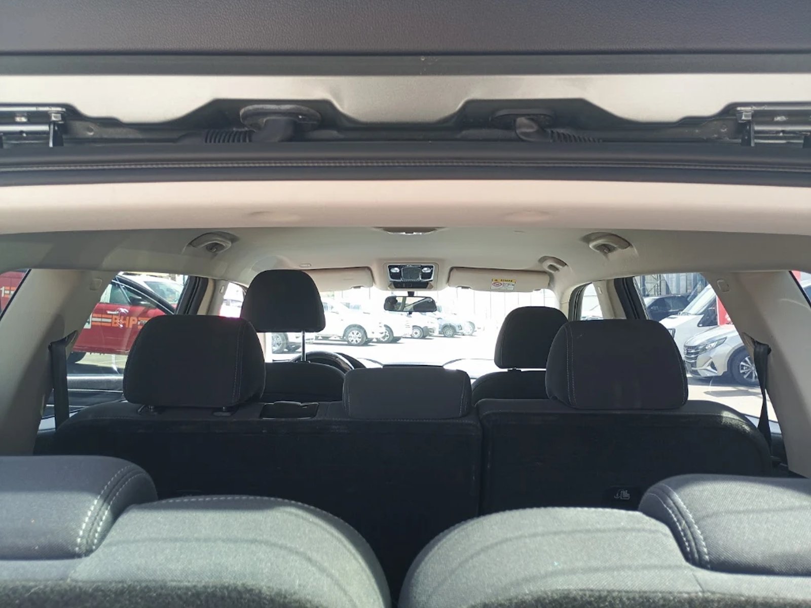 SsangYong Rexton 2023 - Imagen 13 de 14