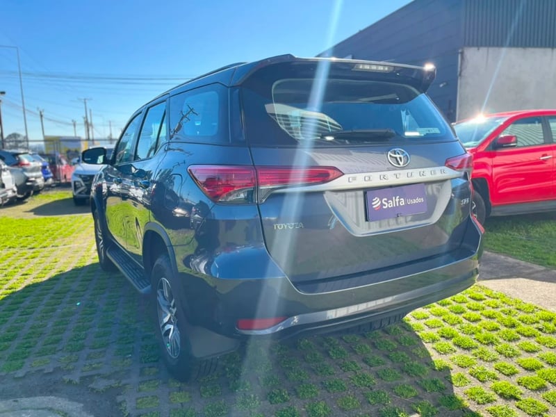 Toyota Fortuner 2024 - Imagen 7 de 20