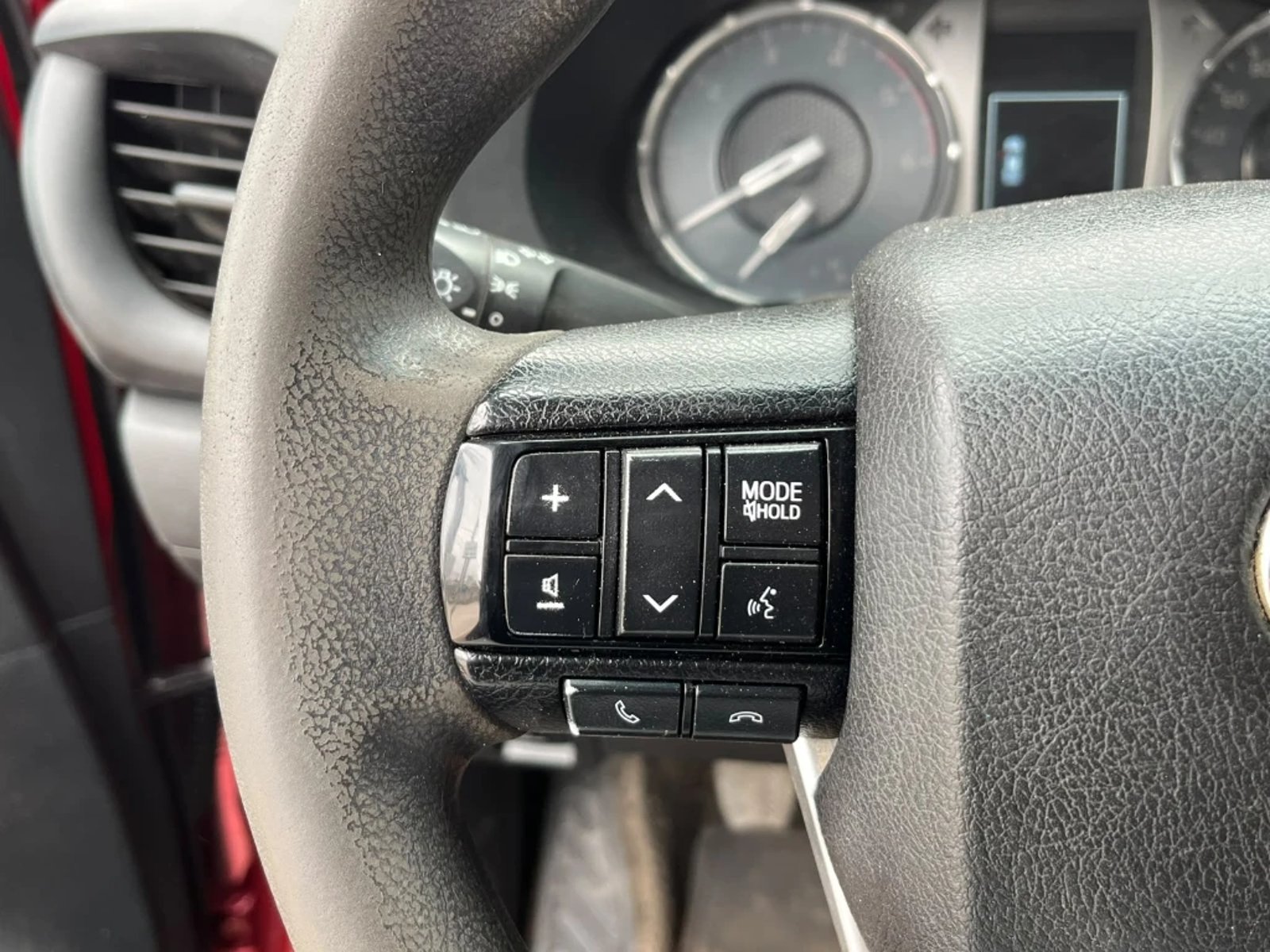 Toyota Hilux 2024 - Imagen 17 de 20