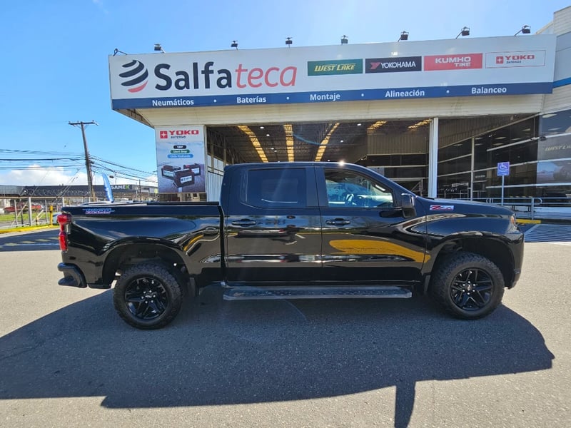 Chevrolet Silverado 2022 - Imagen 4 de 20