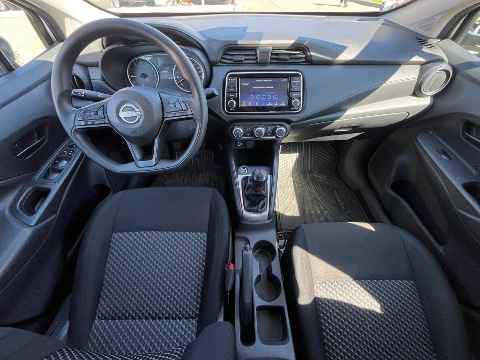 Nissan Versa 2025 - Imagen 14 de 20